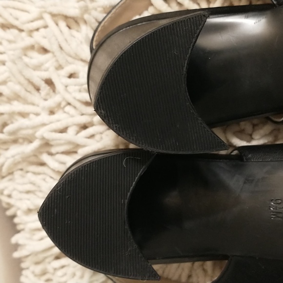 Marc Fisher Slingbacks black leather with block heel EUC size 9.5 - Picture 11 of 11